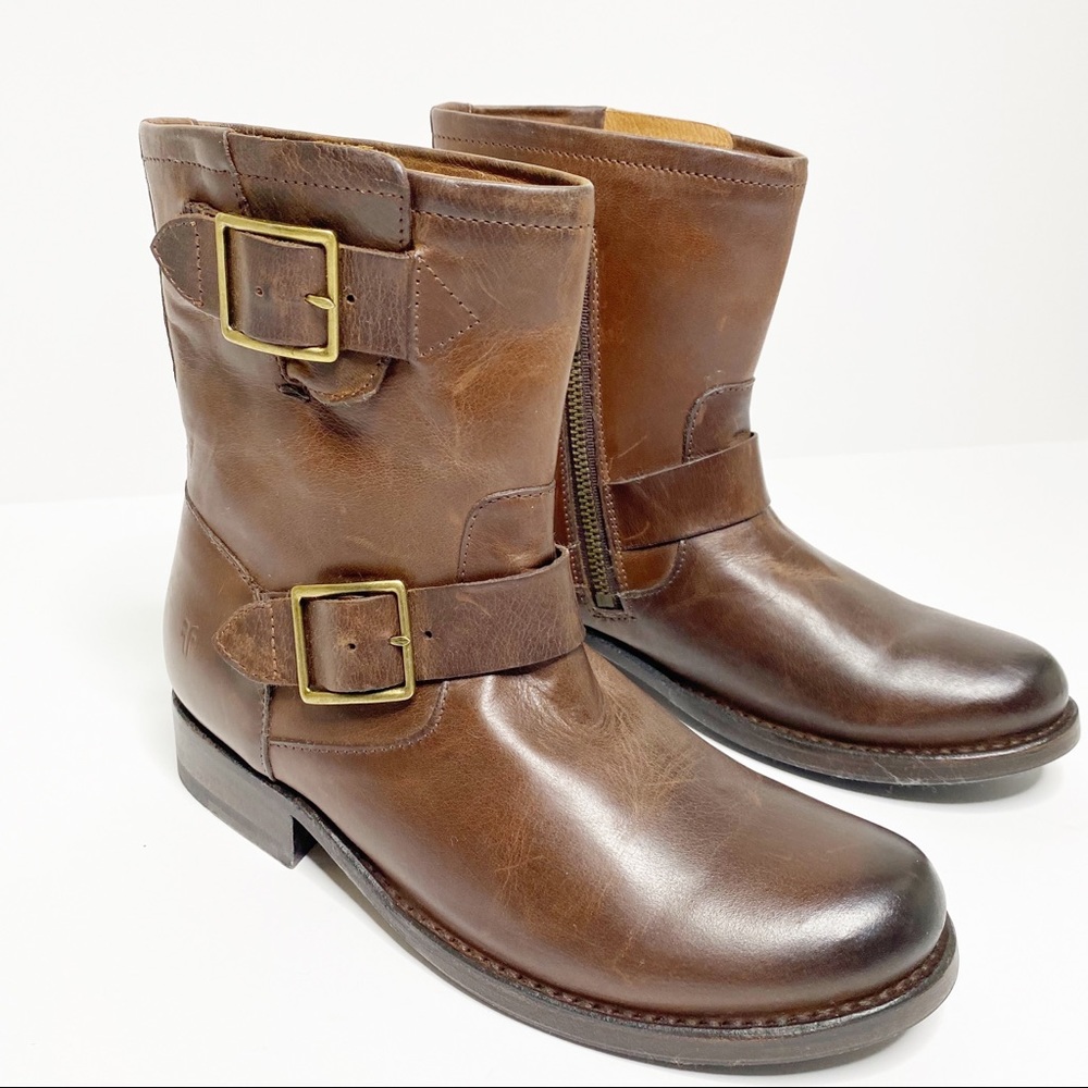 Frye Shoes Veronica short women’s boots brown